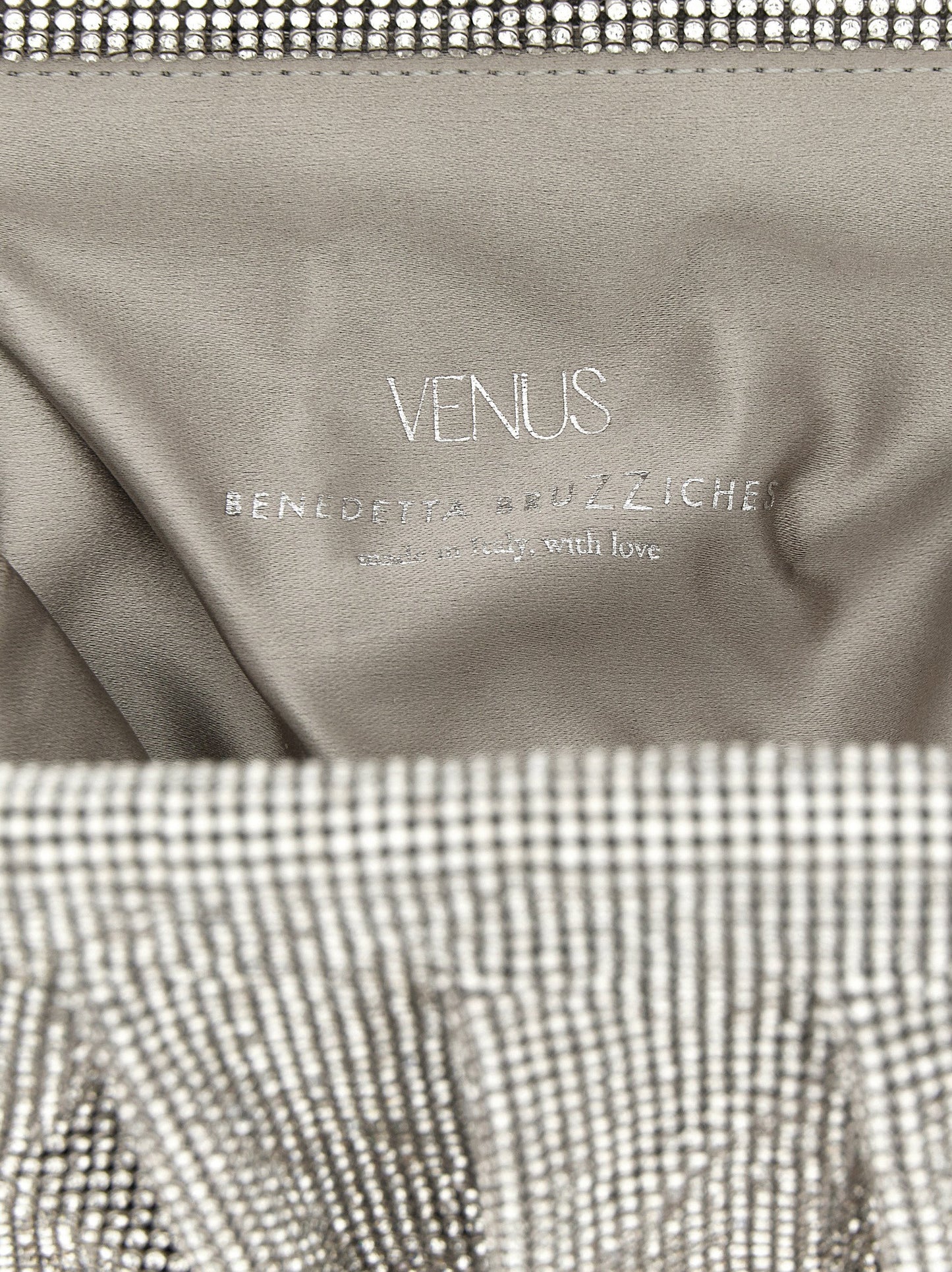 Benedetta Bruzziches Venus - La Grande Clutch