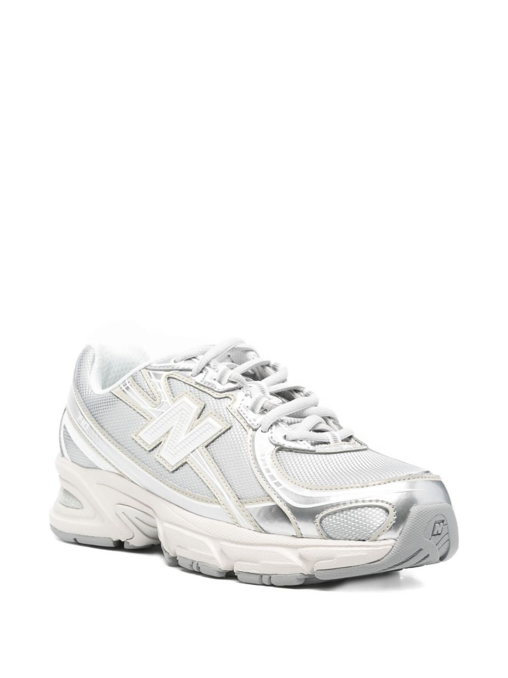 New Balance 740 Sneakers