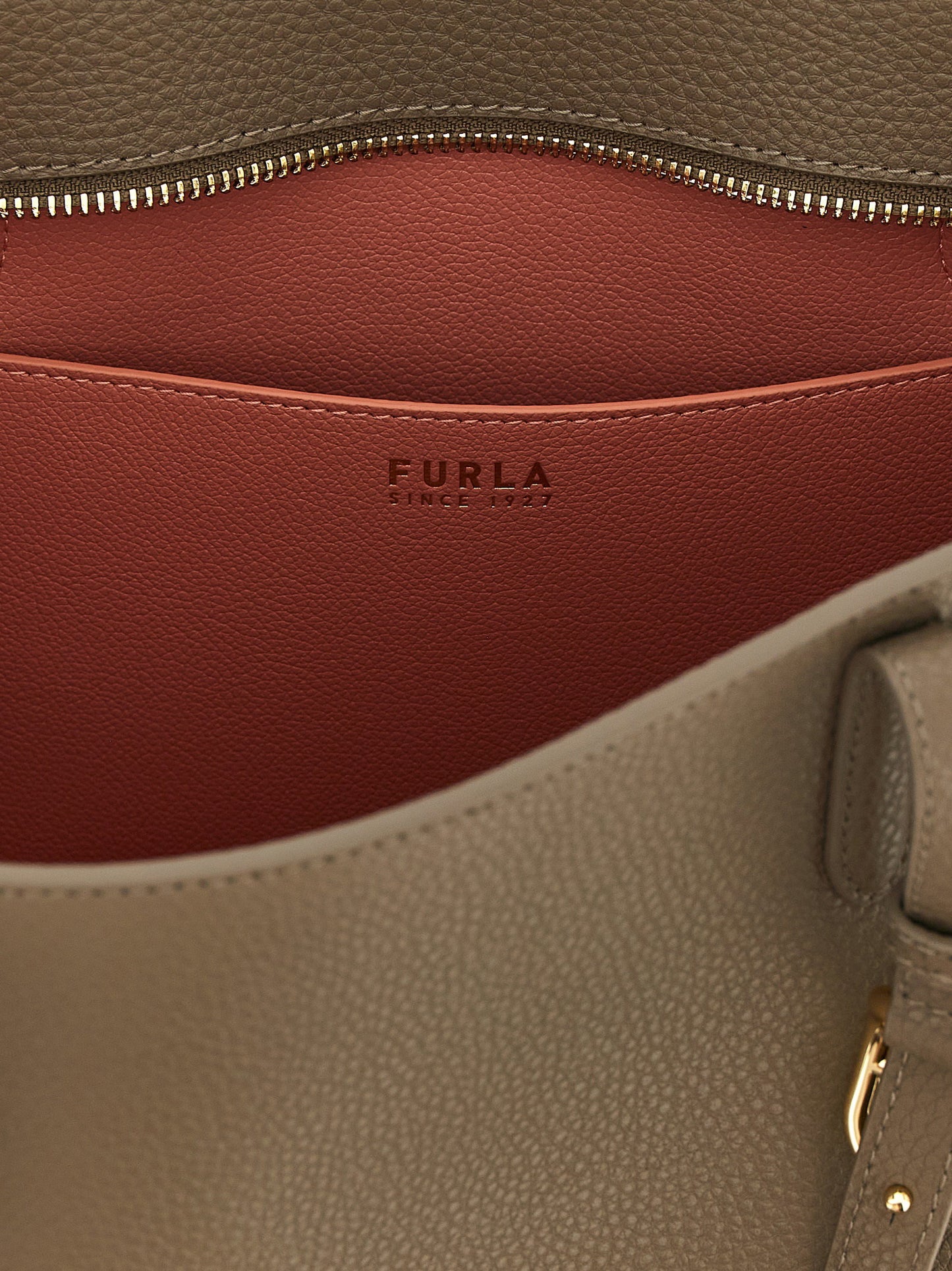 Furla Ava M Shopping Bag