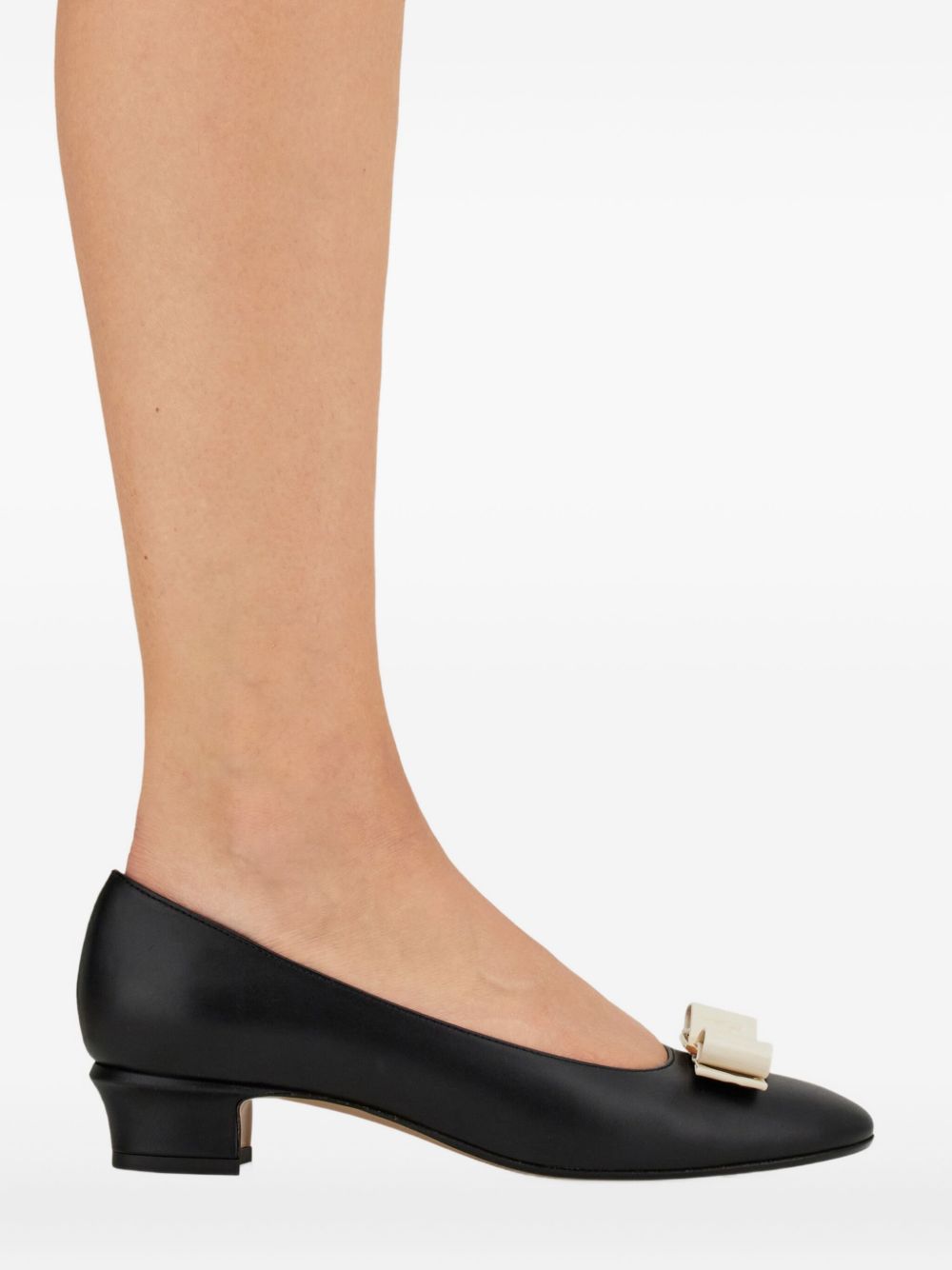 Ferragamo Vara leather pumps