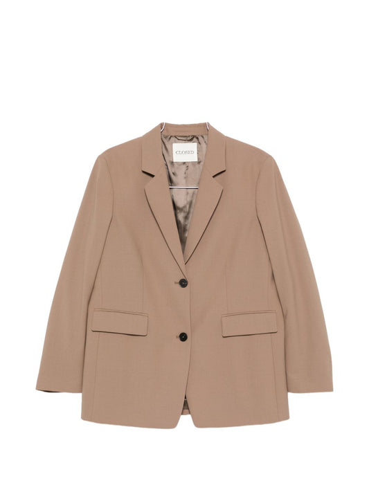 Closed Jacket