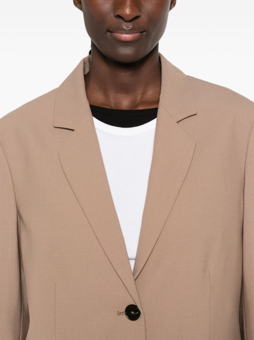 Closed Jacket