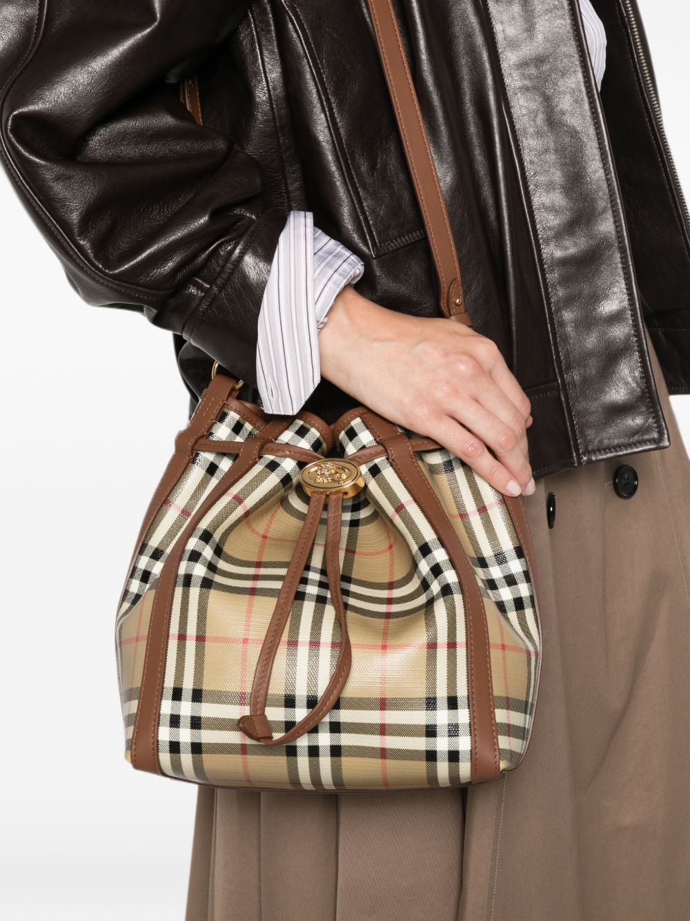 Burberry Bags.. BEIGE