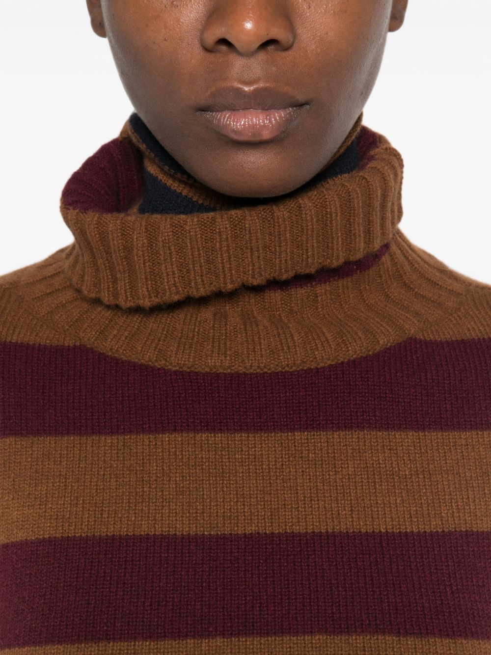 BEYOU Sweaters BROWN
