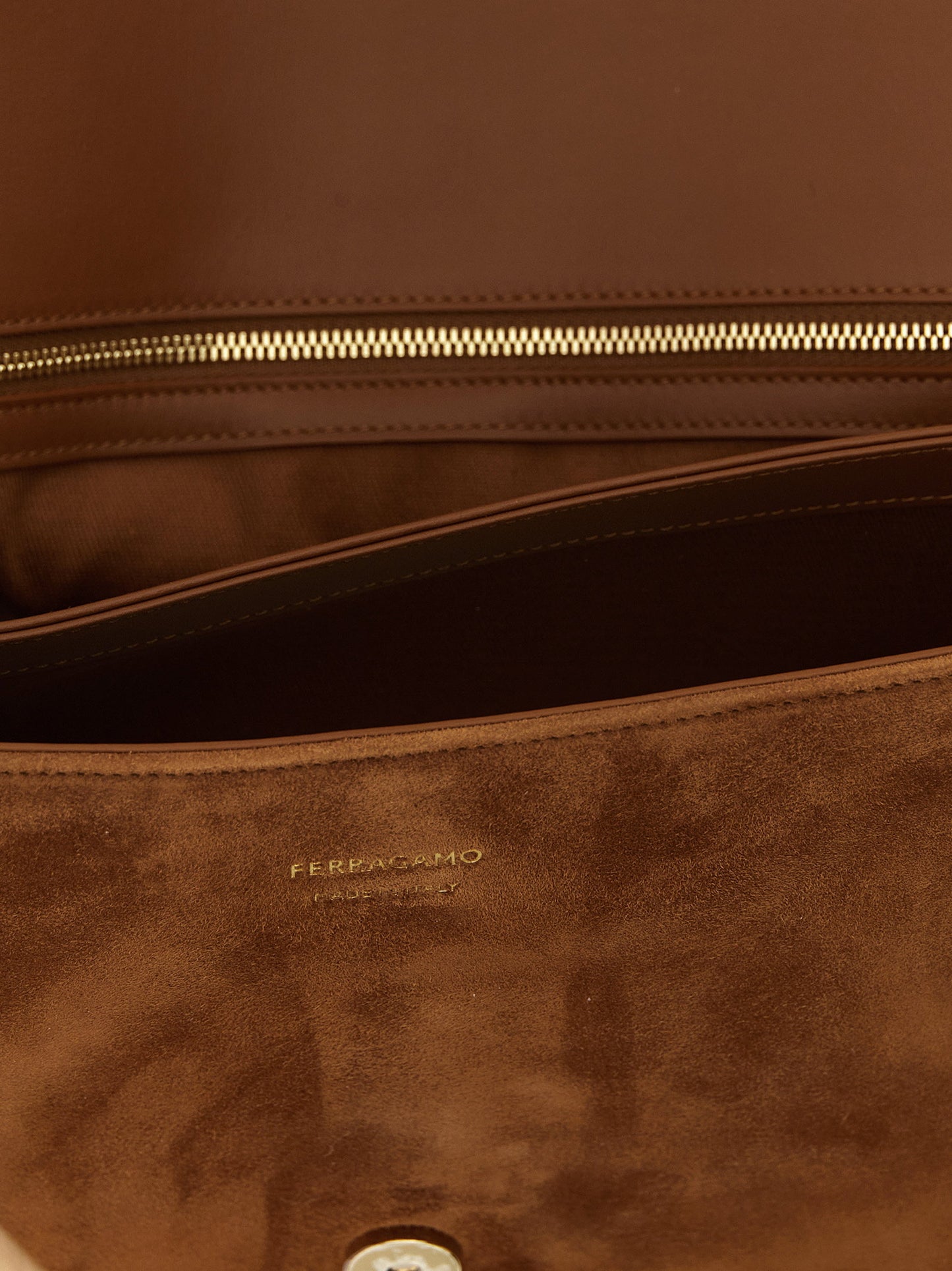 Ferragamo Th L Shoulder Bag