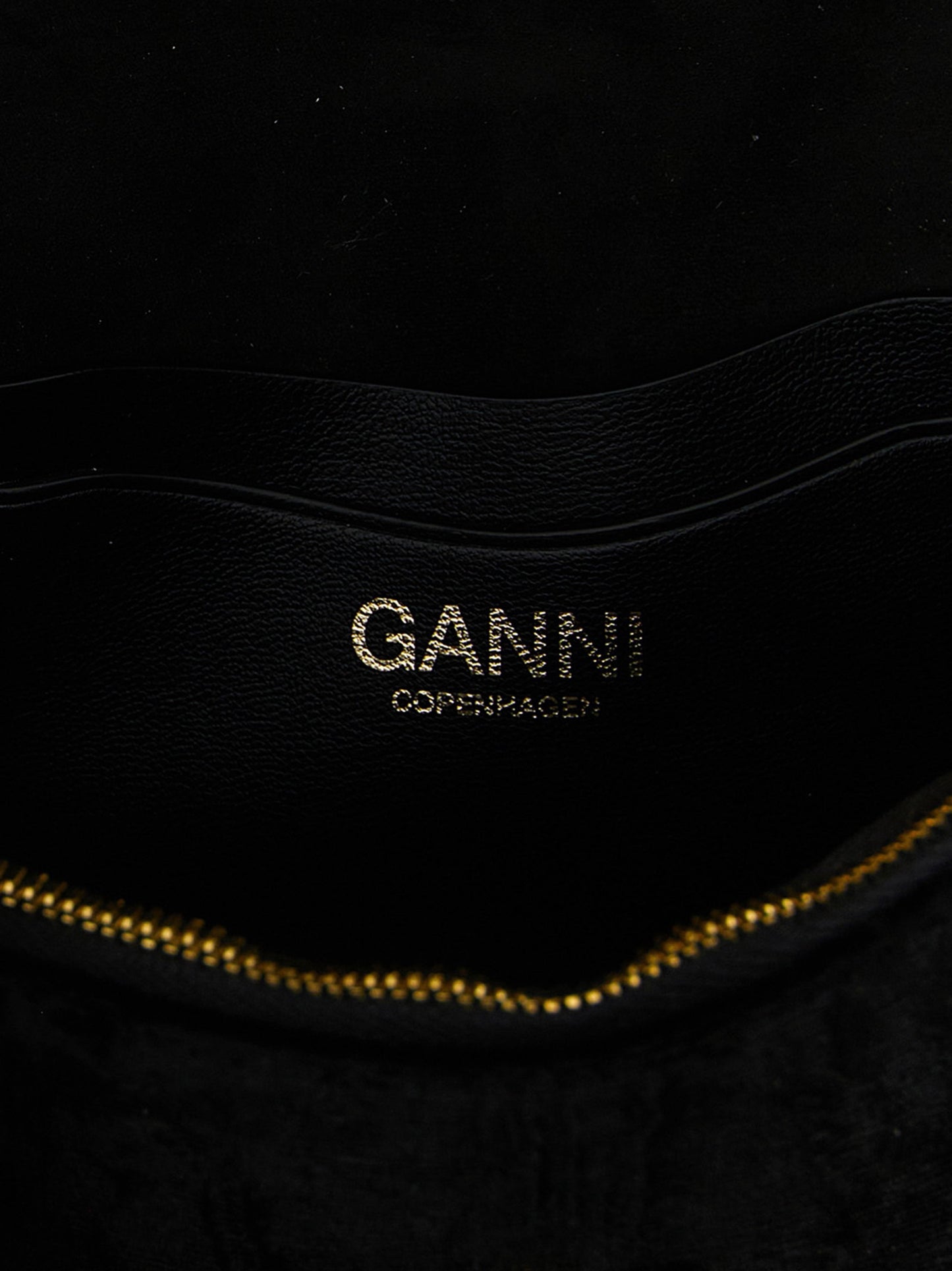 Ganni Lulu Wallet On Chain