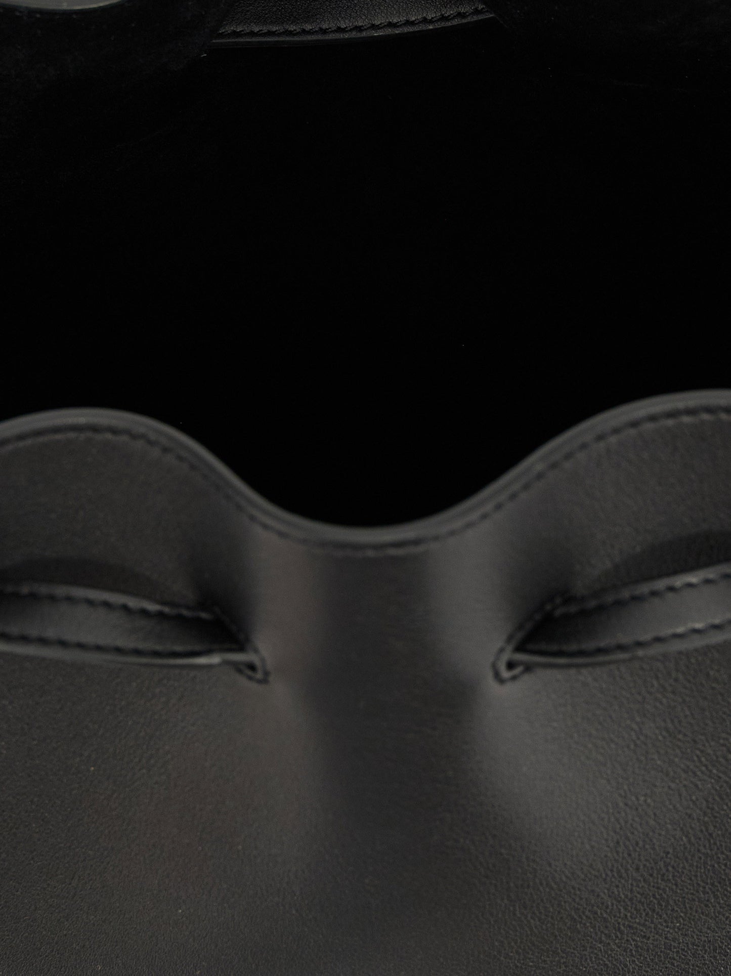 Valentino Garavani Vlogo Signature Shoulder Bag