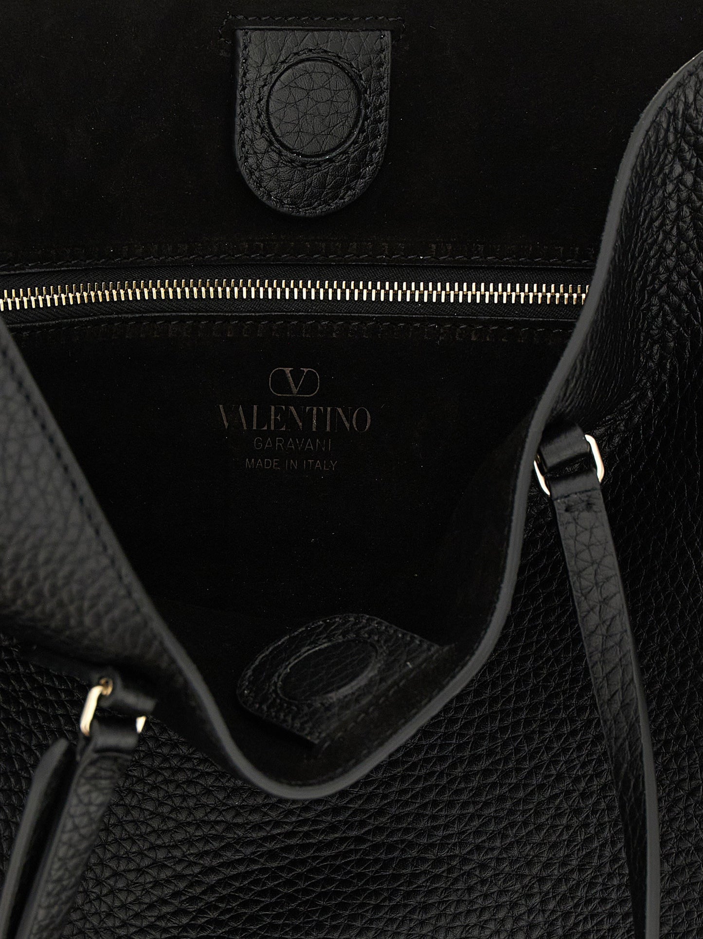 Valentino Garavani Rockstud Medium Shoulder Bag